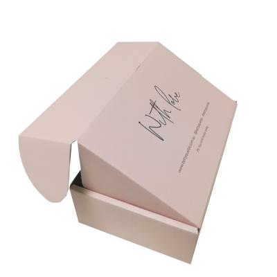 China Recycled Materials Packaging Custom Design Cosmetic Set Shipping Corrugated Kraft Paper Box for sale