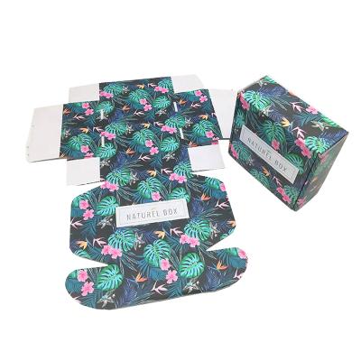 China Beautiful Recyclable Palm Leaf Customize CMYK Printing Flat Packed Corrugated Die Cut E Groove Mailer Box for sale