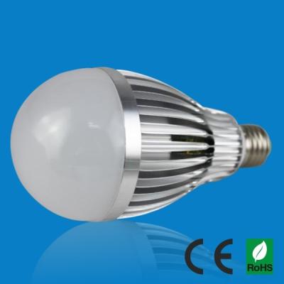 China cubierta de acrílico durable LED del bulbo bajo de 12W E27/de B22 para el sitio de la vida/de lavado en venta