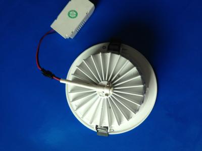 China Preço da fabricação 9w de China o baixo conduzido abaixo da luz conduziu o quadrado que 4 polegadas recessed 9 watts conduzidos abaixo dos dispositivos elétricos claros para a casa à venda