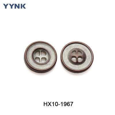 China Metal Button Factory With Oeko-Tex/BSCI Supply Round Shape Antique Brass 4 Holes Zinc Alloy Sewing Shank Buttons for Garment for sale