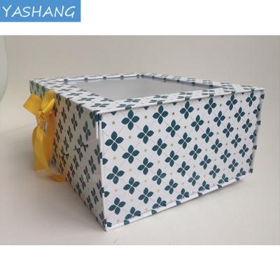 China Recyclable Clothes Packaging Window Paper Box With Foldable Ribbon Handle Custom Gift Box for sale