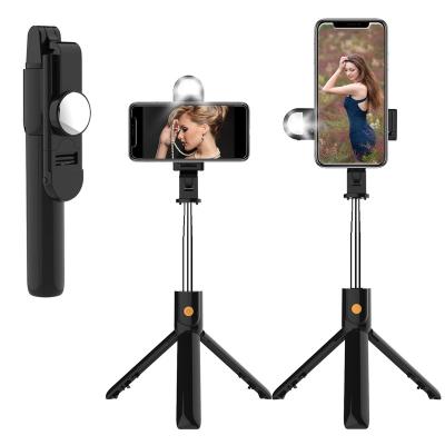 China Lightweight 3in1 LED fill light selfie tripod rechargeable blue tooth monopod remote control gimbal portable lightweight selfie stick tripod for sale