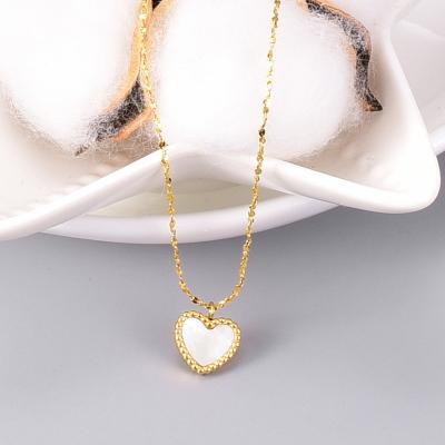 China Hotsale FASHIONABLE Pendant Gold Necklace Heart Stainless Steel Heart Shaped Necklace For Women Girls for sale