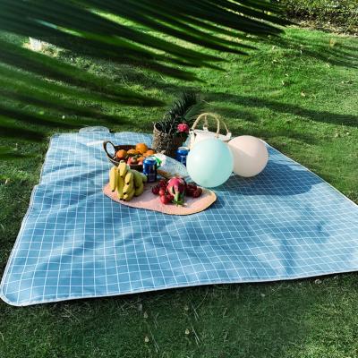 China 2021 Wholesale Beach Picnic Luxury Factory Waterproof Outdoor Resting Mat Waterproof Blanket Eco Friendly Picnic for sale