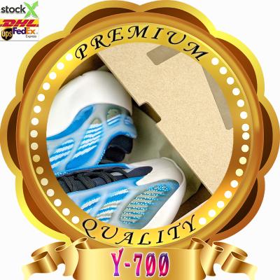 China Famous fashion trend brand design runner shoes 700 V1 V2 V3 men and women sport running shoes Yezzy 700 fashion sneaker for men for sale