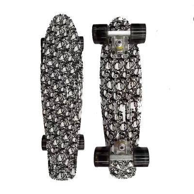 China Durable Custom Plastic Skateboard 22 In Skate Board PP Angle Board For Kids With PU LED Wheel for sale