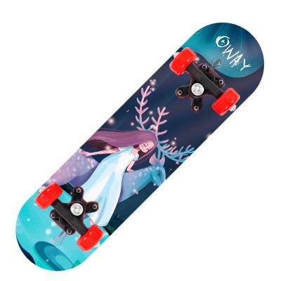 China Cheap Durable Round Cover RTS 17 Inch Round Cover PVC Light Wheel 7 Layers Maple Full Board Skateboard Skateboard For Kids Beginner Girls for sale