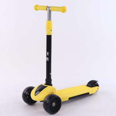 China Factory wholesale low price plastic steel 2 in 1 wheel kids turn signal scooter good quality for sale