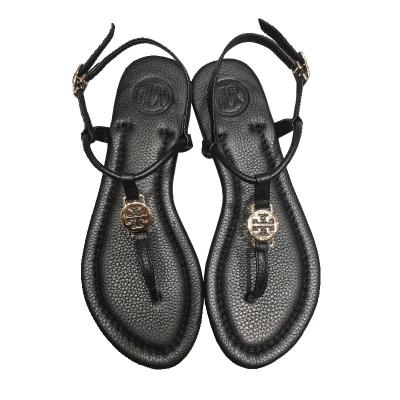 China 2023 summer fashion trend low peep-toe heels leather flat sandal with metal buckle non-slip slippers for women and ladies beach shoes for sale