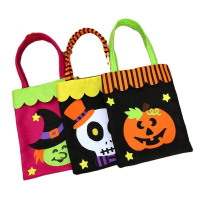 China Beautiful Wholesale Halloween Decorations Colorful Pumpkin Ghost Witch Candy Bag Non-woven Ghost Festival Handbag for sale