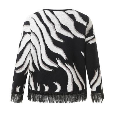 China Anti-Shrink Most Popular Products Women's Knitted Sweater Cardigan Black And White Quilted Fringed Jacket for sale