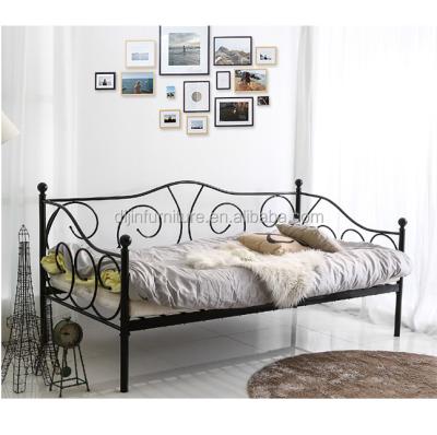 China Modern Metal Sofa Beds Day Bed Wrought Iron Day Bed for sale