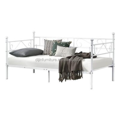 China Modern High Quality Modern Metal Bed Frame Metal Adults Single Day Beds for sale