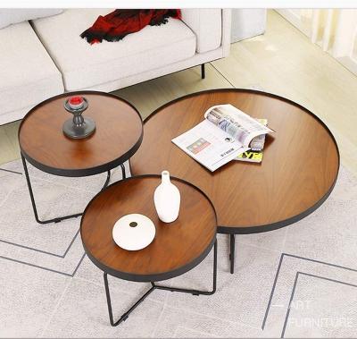 China Creative And Beautiful Eco-friendly Interlocking Table Iron Living Room Coffee Table Side Table 3-Piece Modern Nordic Light And Durable Frame for sale