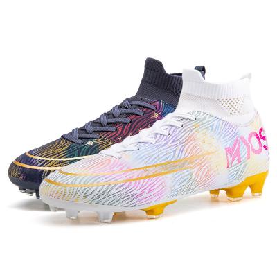 China Fashion\Comfortable\Durable Football Boots Wholesale Design Indoor Soccer Shoes Soccer Shoes Training For Men for sale