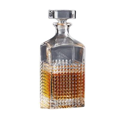 China 25 Ounce Personal Care Whiskey Bottles Empty Whiskey Decanter Glass Bottles Brixton Decanter for sale