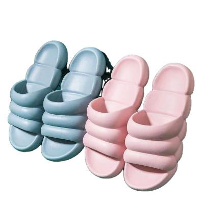 China 2022 Fashion Trend Luxury Women's Designer Indoor Slippers Slippers Thick Bottom Slide Designer Slippers for sale