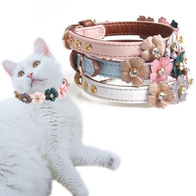 China DETACHED Manufacturer Custom Fashion Leather Accessories Dog Kitten Cat Studded Collar With Spike Rivet for sale