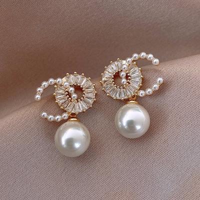 China TRENDY Korean Fashion Luxury Zircon Pearl Drop Letter C Gold Plated Earring For Women for sale