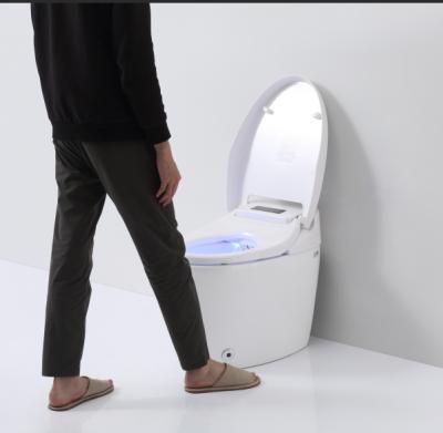 China New Design China Manufacturer Automatic One Piece Bathroom Operation Smart Wc Toilet for sale