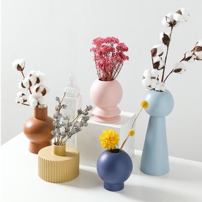 China Factory Simple Widely Used Popular Nordic Home Decorations Ceramic Vase Various Sale for sale