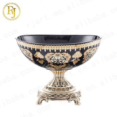 China Uzbekistan Viable Kazak European Ceramic Dish For Fruit Set Tableware Idishlar Gold Pattern Chinni Posuda Tableware Glassware Sets for sale