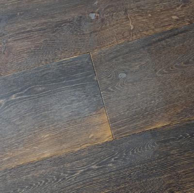 China Traditional Rustic Grade Fume Brushed Engineered Oak Wood Flooring 15mm for sale