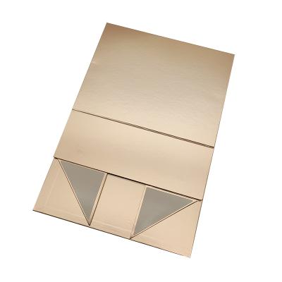 China Beautiful Customized Luxury Customized Handmade Gold Cardboard Closure Packaging Magnetic Gift Box for sale