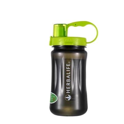 China Sustainable Outdoor Plastic Wide Mouth Sports Cup Queen Large Capacity 2L Large Capacity Water Bottle for sale