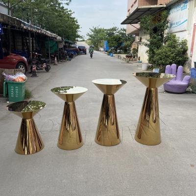 China Wedding Event /party Fashion Gold Stainless Steel Display Dining Cake Table For Wedding Decoration Table for sale