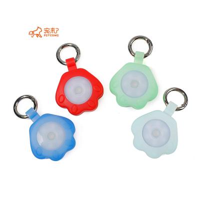 China PETCOME Lights Maker Waterproof Silicone Rechargeable Cute Light Claws Design Led Dog Collar Charm Pet Pendants for sale