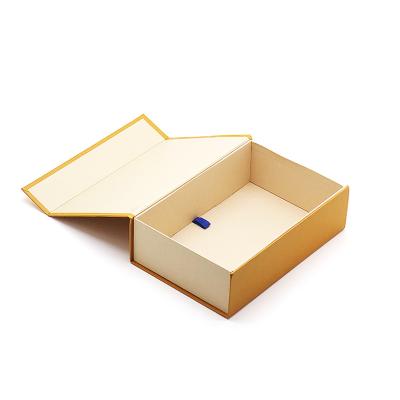 China Recyclable Custom Printing Collapsible Folding Folding Paper Box Luxury Gift Packaging Small Collapsible Mailing Gift Box for sale