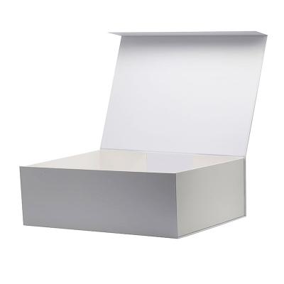 China Whole Sale Recyclable 350gsm Customized Foldable Box Foldable Paper Luxury Gift Box for sale