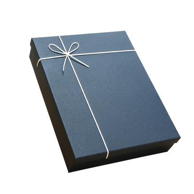 China 2022 Hot Sale Wholesale Drawer Paper Gift Box Recyclable Set Custom Logo Gift Box for sale