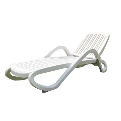 China Eco-friendly Plastic Thicken Outdoor Beach Chair Leisure Folding Chair Swimming Pool Bed for sale