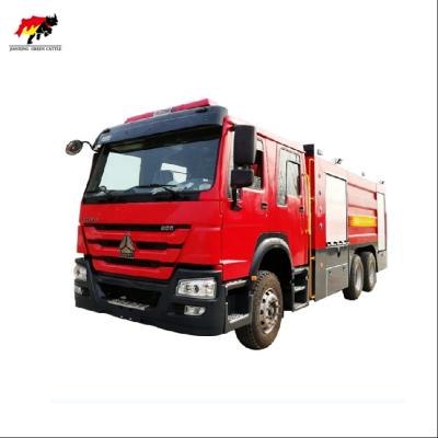 China Fire fighting truck, water foam powder tank fire pump truck factory sale price directly 8430*2500*3660 for sale