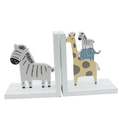 China Wholesale Europe Giraffe MDF Home Office Table Shelf Organizer Wooden Bookends for sale