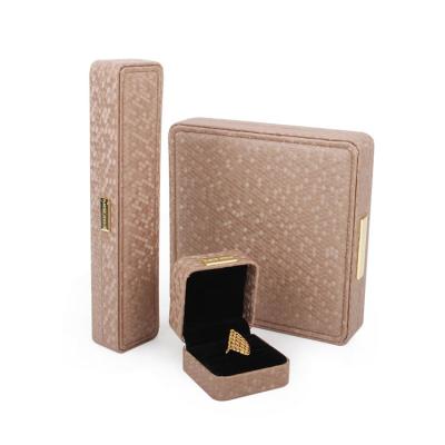 China Custom High End Custom Logo Square Luxury Jewelry Gift Leather Packaging Boxes Set for sale