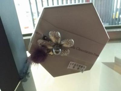 China Magnetische Schließungs-Kleidungs-Geschenkboxen, Pappweihnachtsgeschenkbox-gute Hartnäckigkeit zu verkaufen