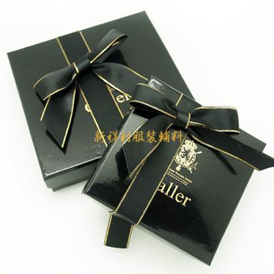 China Packaging Cardboard Box With Magnetic Closure With Customized Color / Design for sale