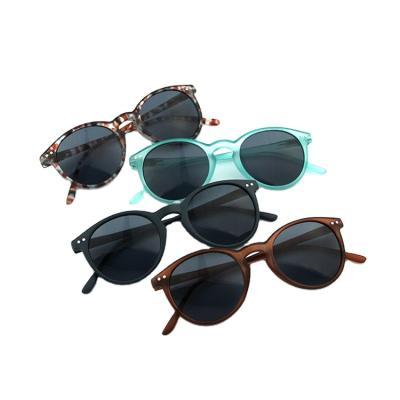 China Fashion sunglasses 2019 custom logo fashion sunglasses, polarized sunglasses 400 lens UV for sale