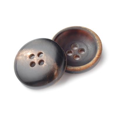 China Wholesale High Quality Dry Cleaning Customized Natural 4 Holes Horn Buttons Coat Clothing Button for sale