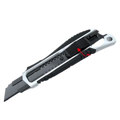 China Slide Open HELP Resistant Sturdy Break Off Blade Box Knife In SK4 Black Blade 18mm Knife Cutting Knife for sale