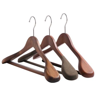 China Wide-Shoulder Household Clothes Hanger Non-Slip Solid Wood Wooden Hanger for sale