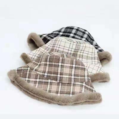 China Grid Basin Bucket Hat Female Autumn And Winter Korean Fashion Fisherman's Hat The Small Face Woolen Warm Japanese Exposure Blanket for sale