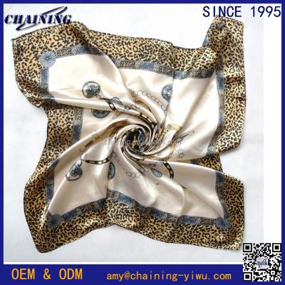 China Classic Women Silk Satin Handfeel Print Leopard Print Square Fashion Muslim Square Scarf 90*90cm Large for sale