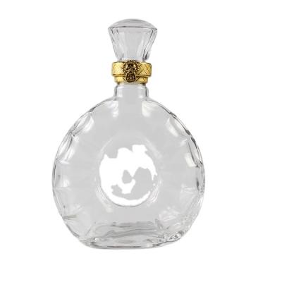 China New Chemical Air Tight 500ml Wisky Bottle Glass Alcohol With Lid Gin Liquor Bottle for sale