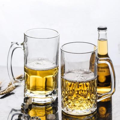 China New Classic/Postmodern Shardon Accept Customized Logo Craft Beer Glass Wholesale Rock Beer Mug 26oz With Handle for sale