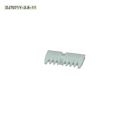 China Connection 7 pin connector for DJ7071Y-3 automobiles. 8 - 11 car connector for sale